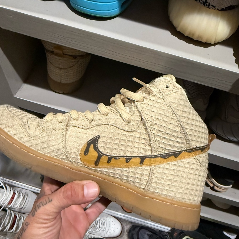 Nike sb dunk chicken and waffles 
11 1/2